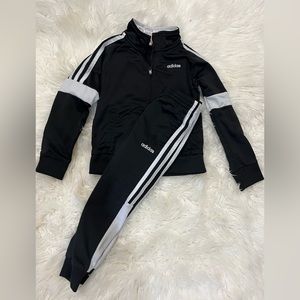 Adidas boy set